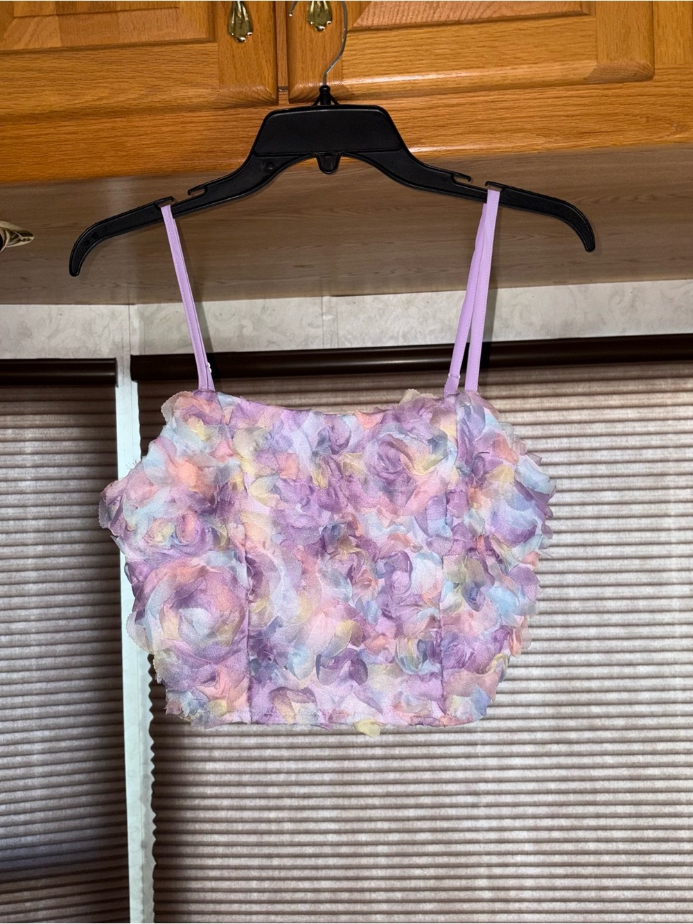 SHEIN Cropped Colorful Top.